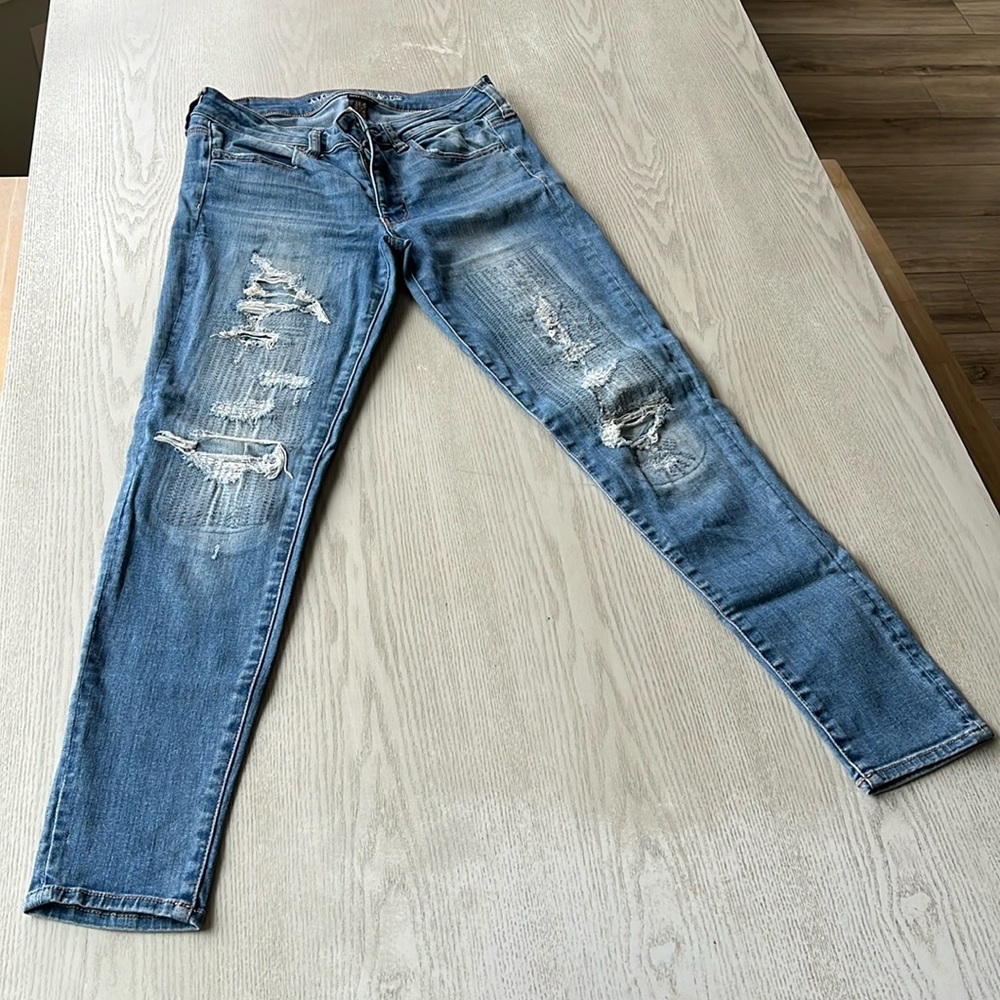 American Eagle high rises super stretch jean